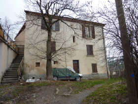 Maison - TURRIERS - MAISON COMPOSEE DE 4 APPARTEMENTS 