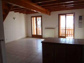 Appartement - LA BATIE VIELLE - T4 DANS MAISON - LA BATIE VIEILLE