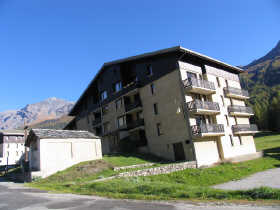 Achat/Vente -  - Appartement - LANSLEVILLARD