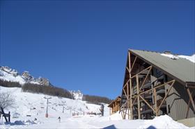 Appartement - REALLON - APPARTEMENT CENTRE STATION 