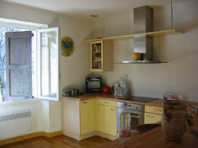 A louer à l'année -  - Appartement - CHAUFFAYER